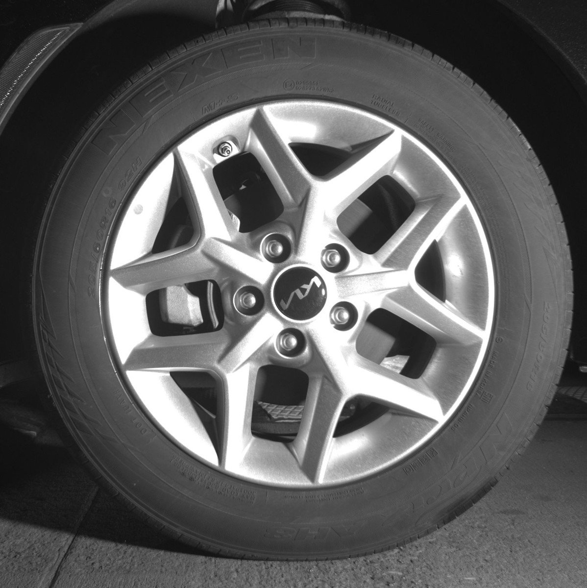 Used 2025 Kia Soul LX w/ LX Technology Package image 11