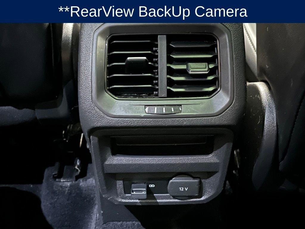 Used 2020 Volkswagen Tiguan SE image 11