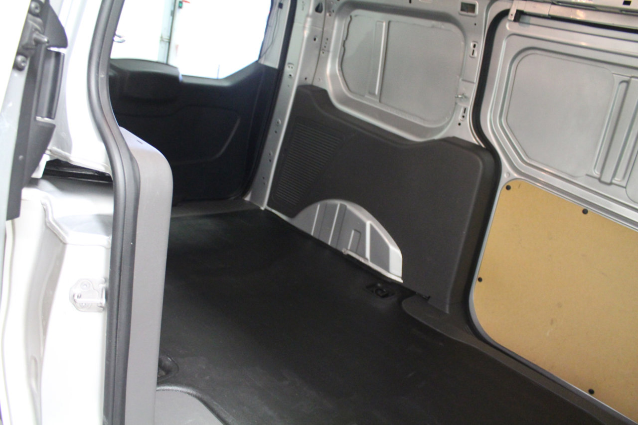 Used 2022 Ford Transit Connect XL w/ Trailer Tow Package image 24