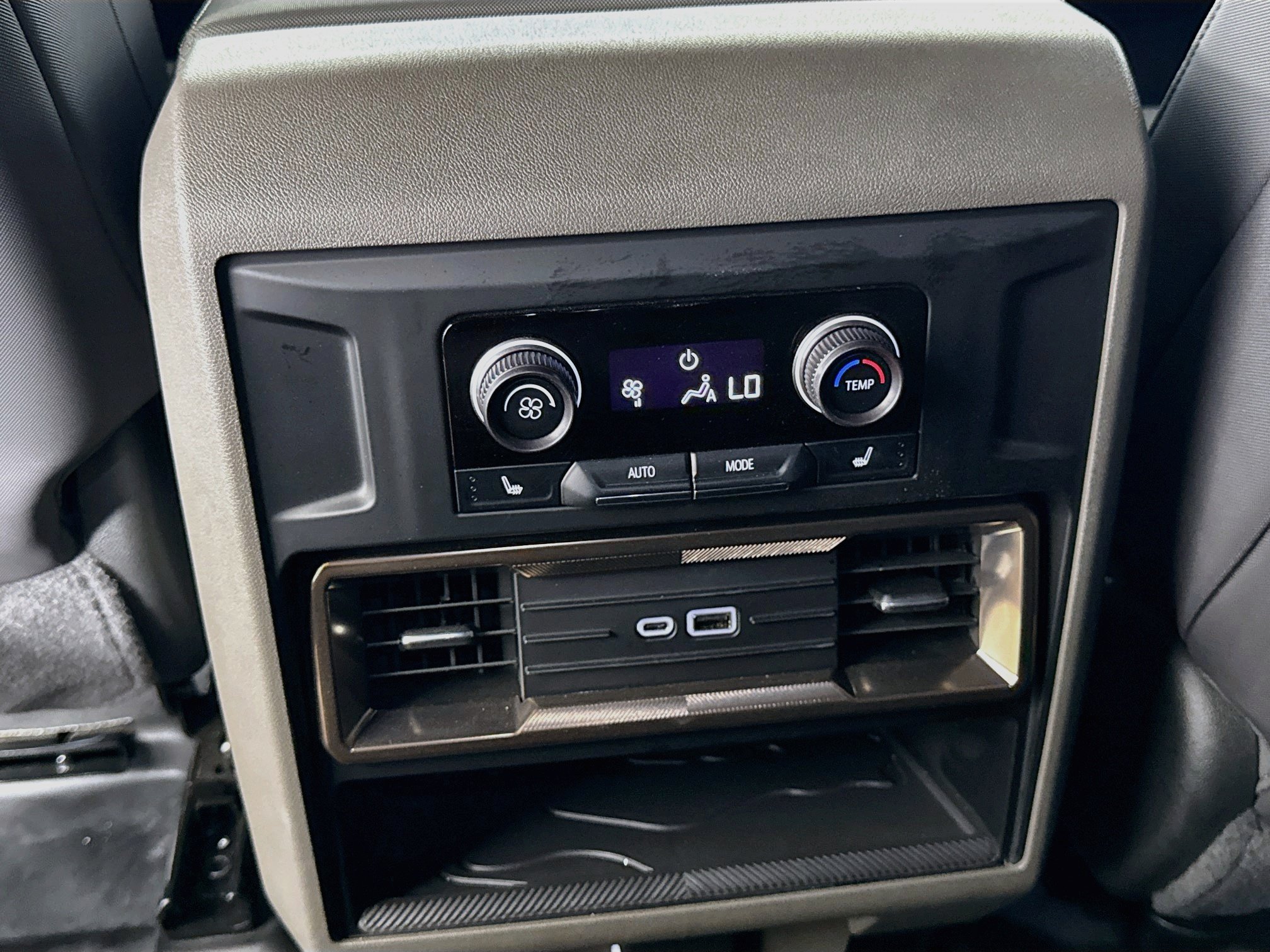 Used 2025 GMC Hummer EV 2X AWD/4WD image 28
