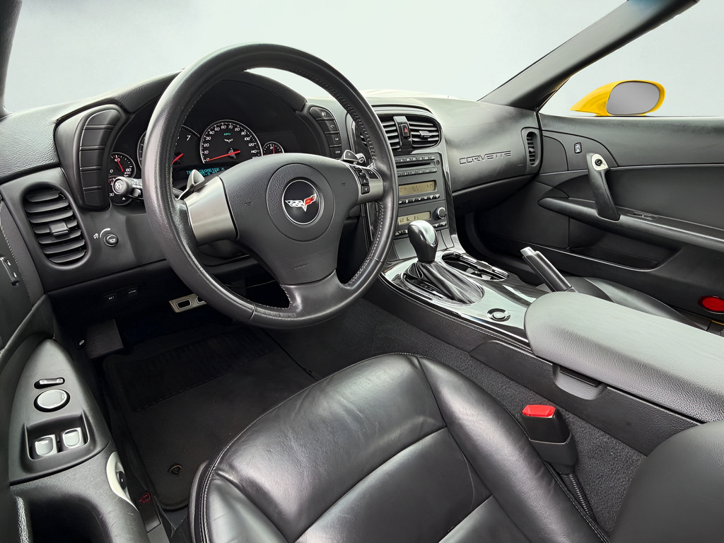 Used 2010 Chevrolet Corvette Grand Sport RWD image 15