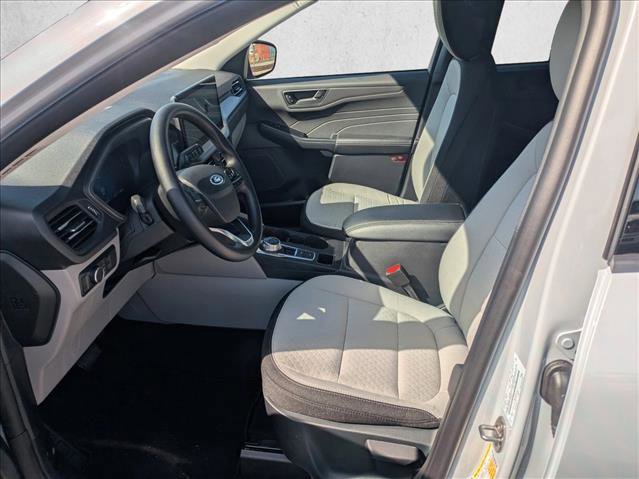 New 2026 Ford Escape Active w/ Tech Pack #1 FWD image 13