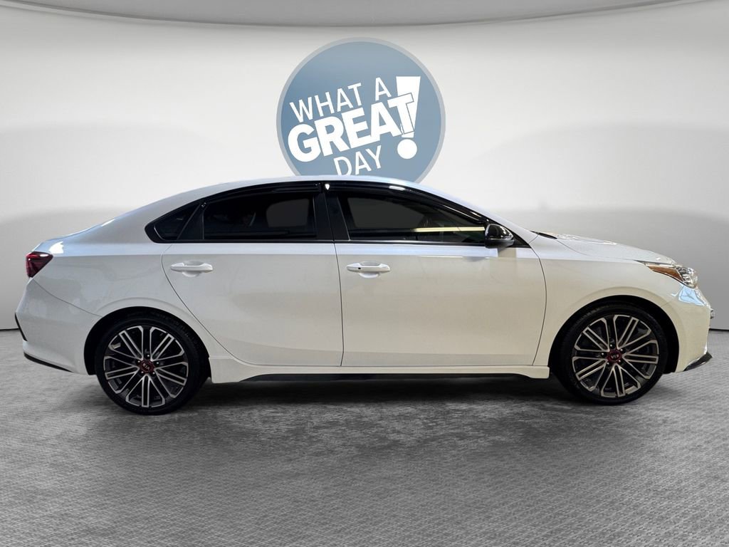 Used 2021 Kia Forte GT image 2