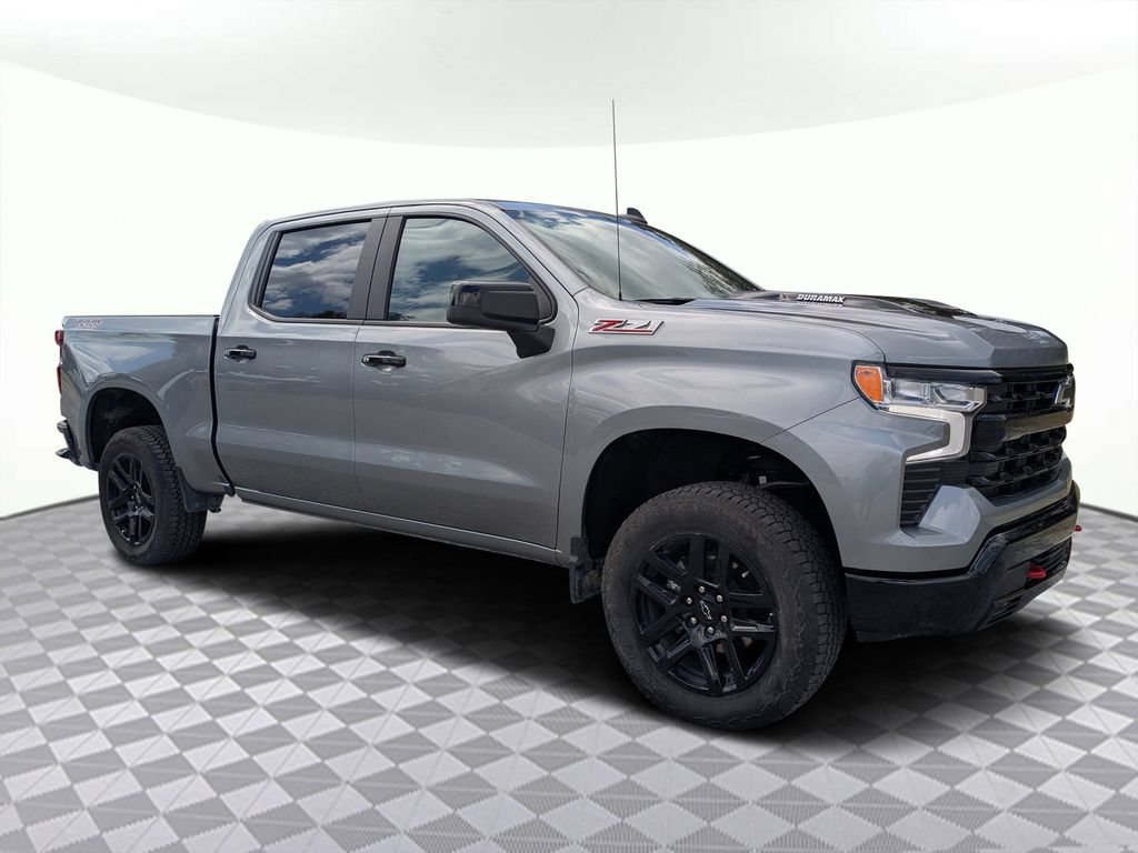 Used 2025 Chevrolet Silverado 1500 LT Trail Boss w/ Protection Package AWD/4WD image 1