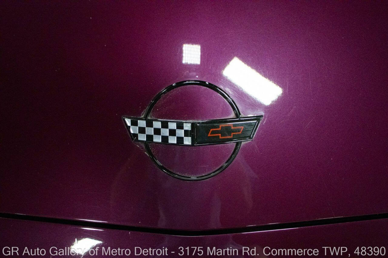 Used 1995 Chevrolet Corvette Coupe RWD image 30