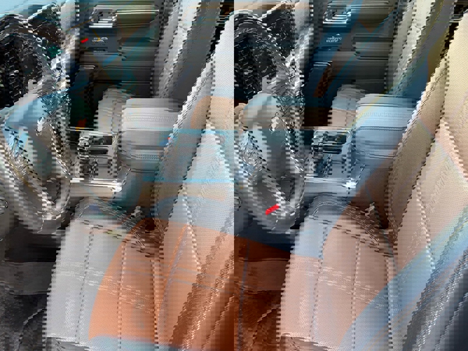 Used 2024 Chevrolet Silverado 1500 High Country image 17