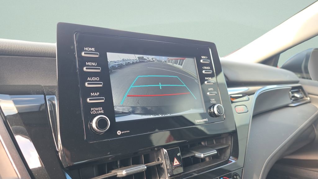 Used 2024 Toyota Camry SE FWD image 17
