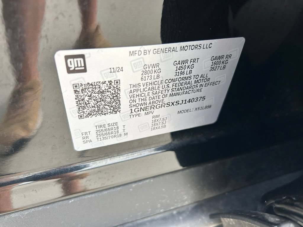 Used 2025 Chevrolet Traverse LT FWD image 10