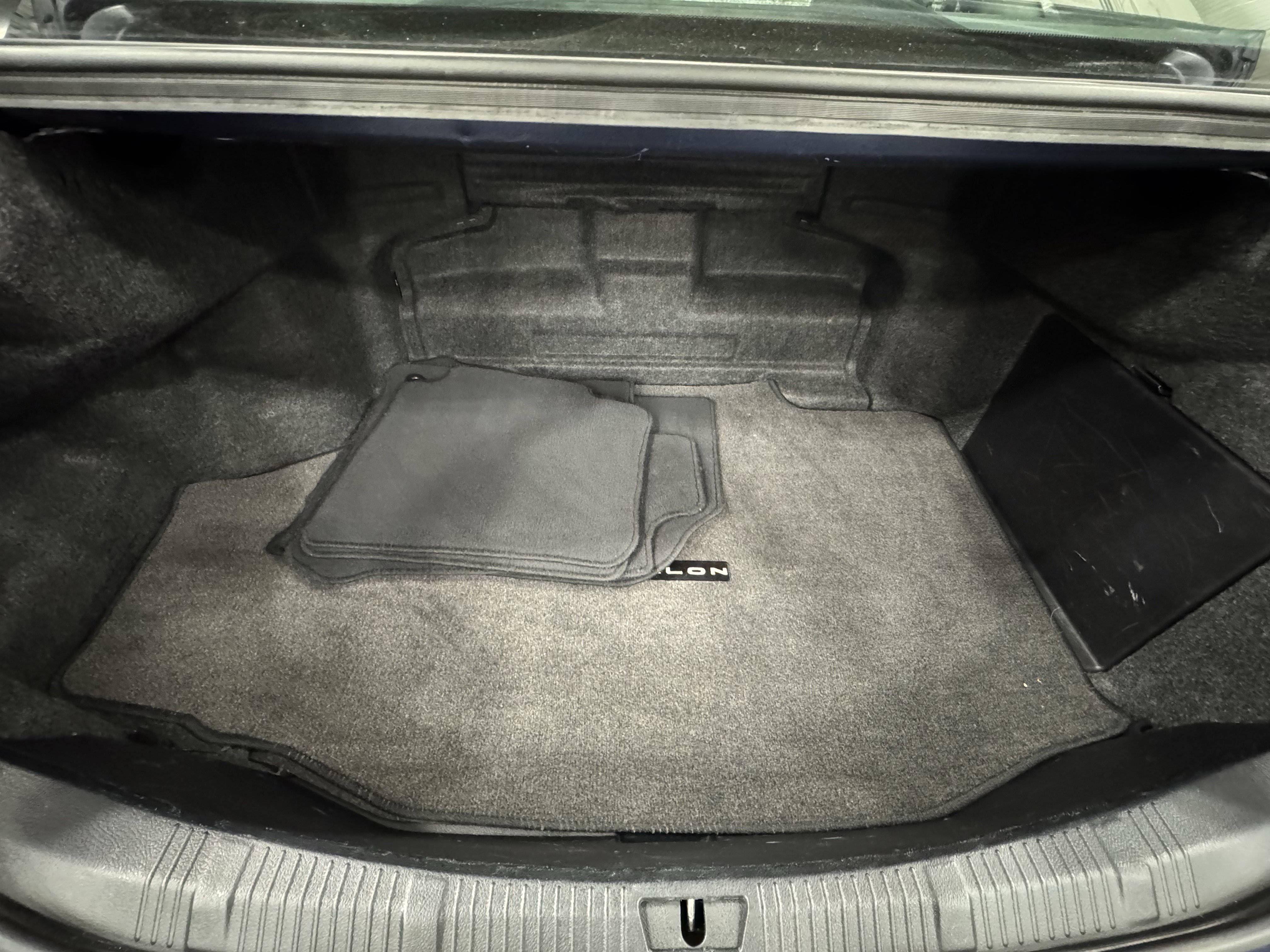 Used 2015 Toyota Avalon XLE Touring image 26