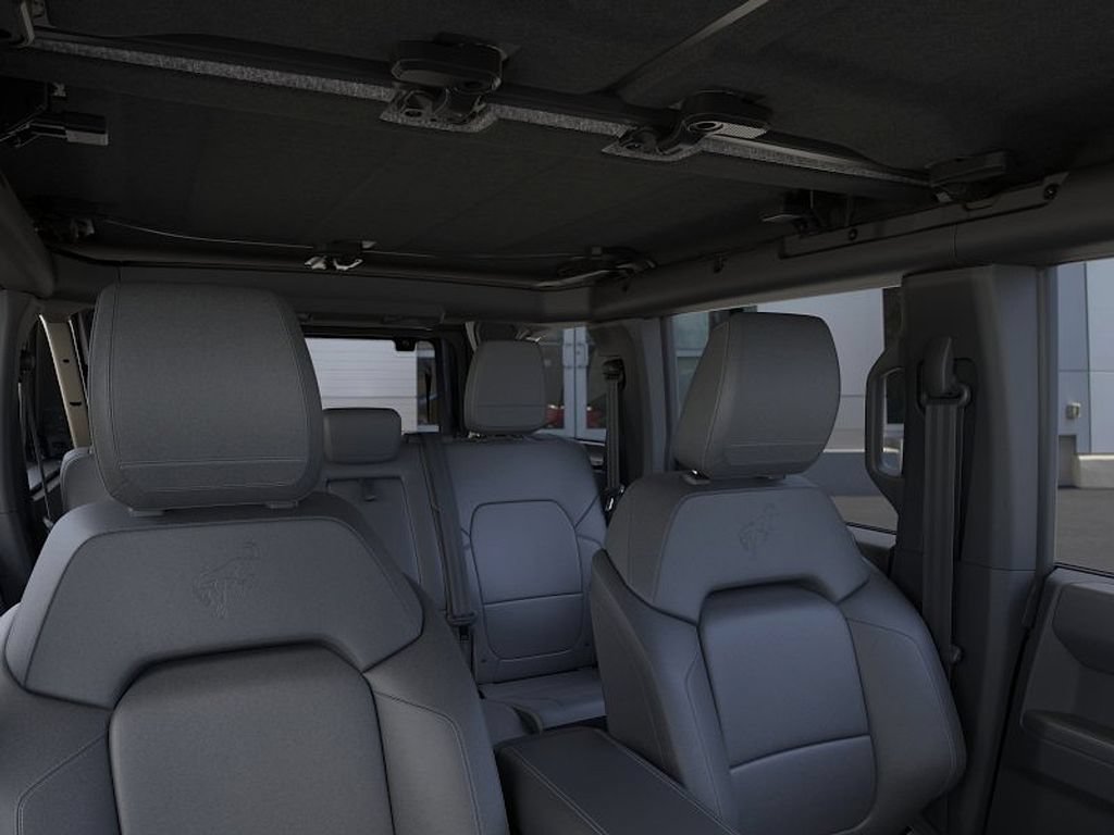 New 2026 Ford Bronco Outer Banks w/ Sasquatch Package AWD/4WD image 12