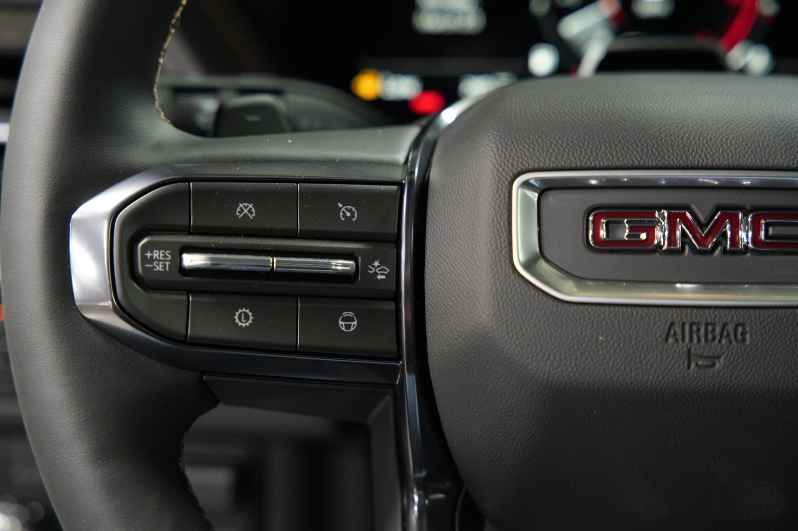 New 2026 GMC Yukon XL AT4 w/ AT4 Premium Plus Package AWD/4WD image 41