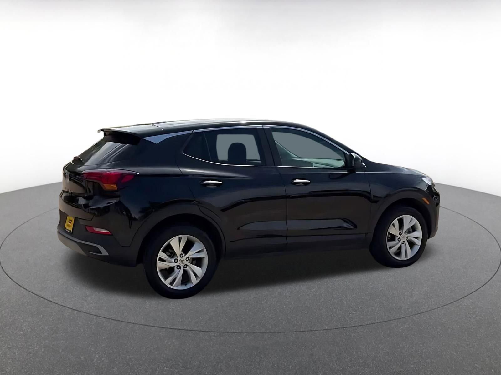 Used 2025 Buick Encore GX Preferred AWD/4WD image 15