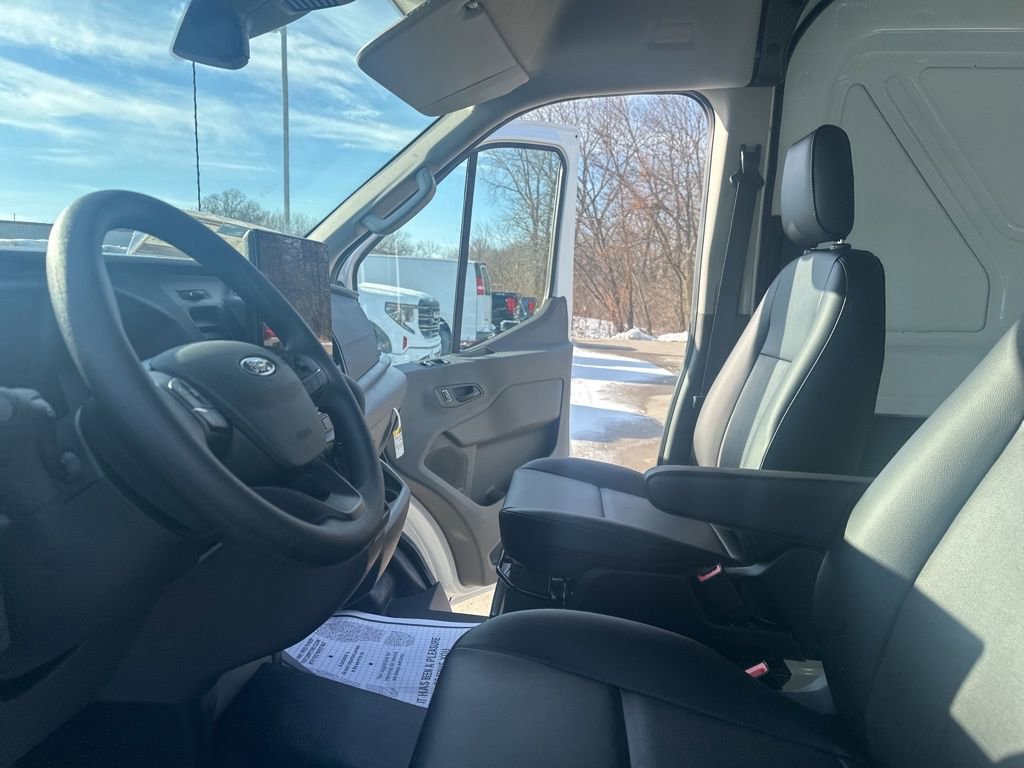 New 2026 Ford Transit 250 148 Medium Roof Extended AWD image 29