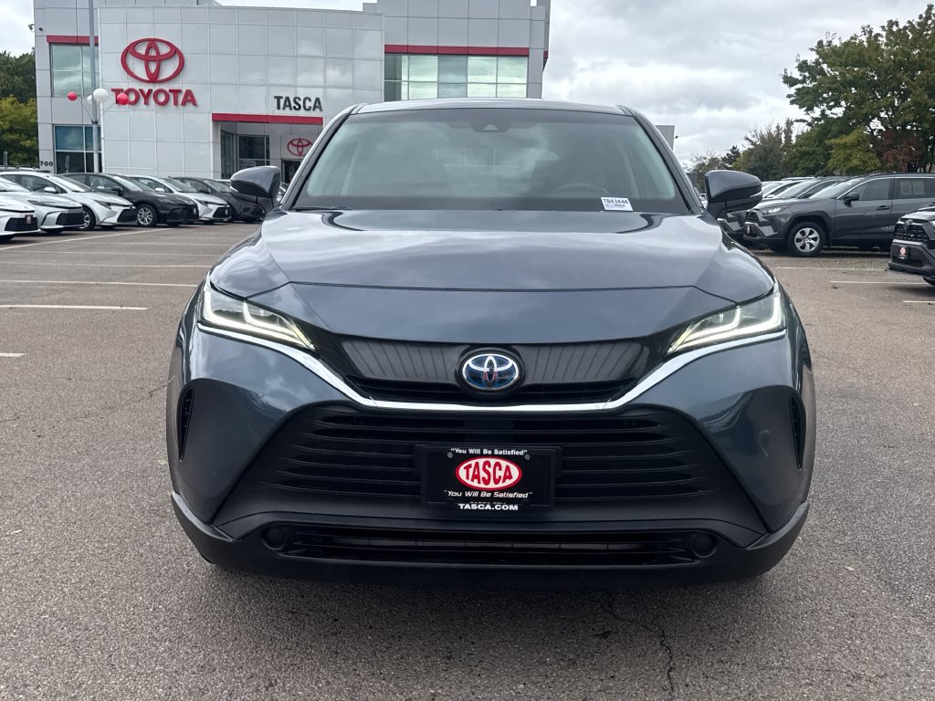 Used 2023 Toyota Venza LE AWD/4WD image 2