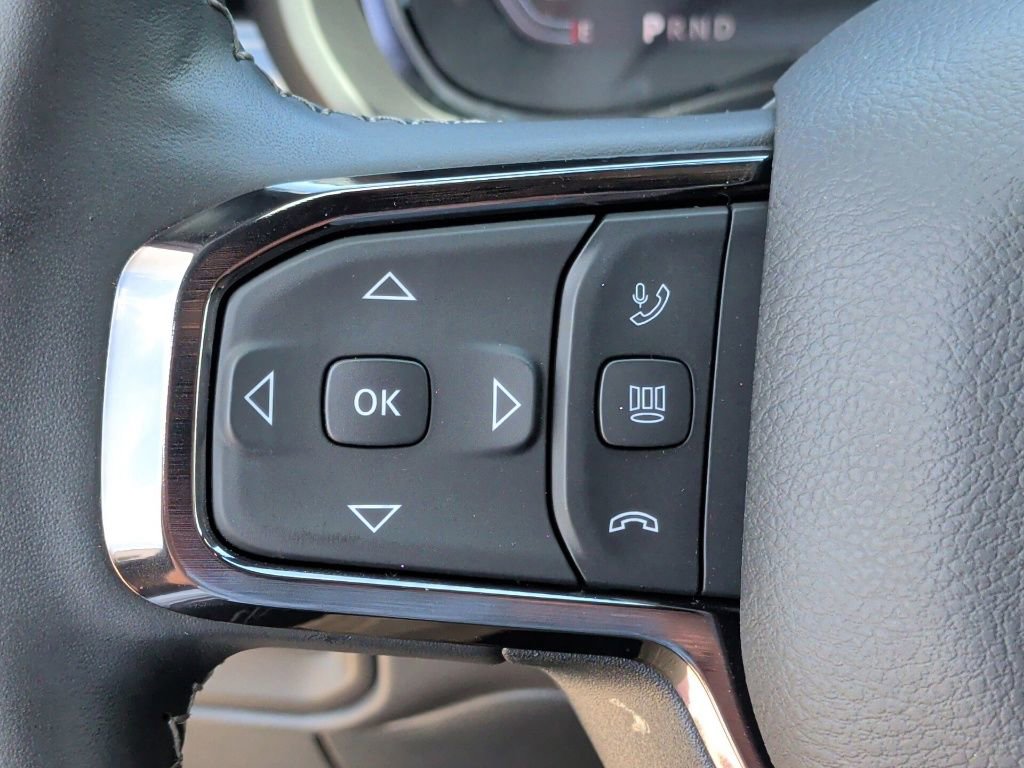 Used 2025 RAM 3500 Limited AWD/4WD image 18