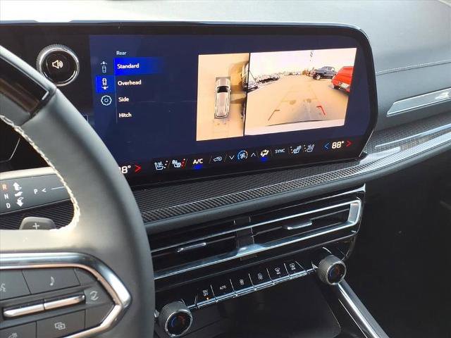 New 2026 Chevrolet Traverse High Country w/ LPO, Floor Liner Package image 25