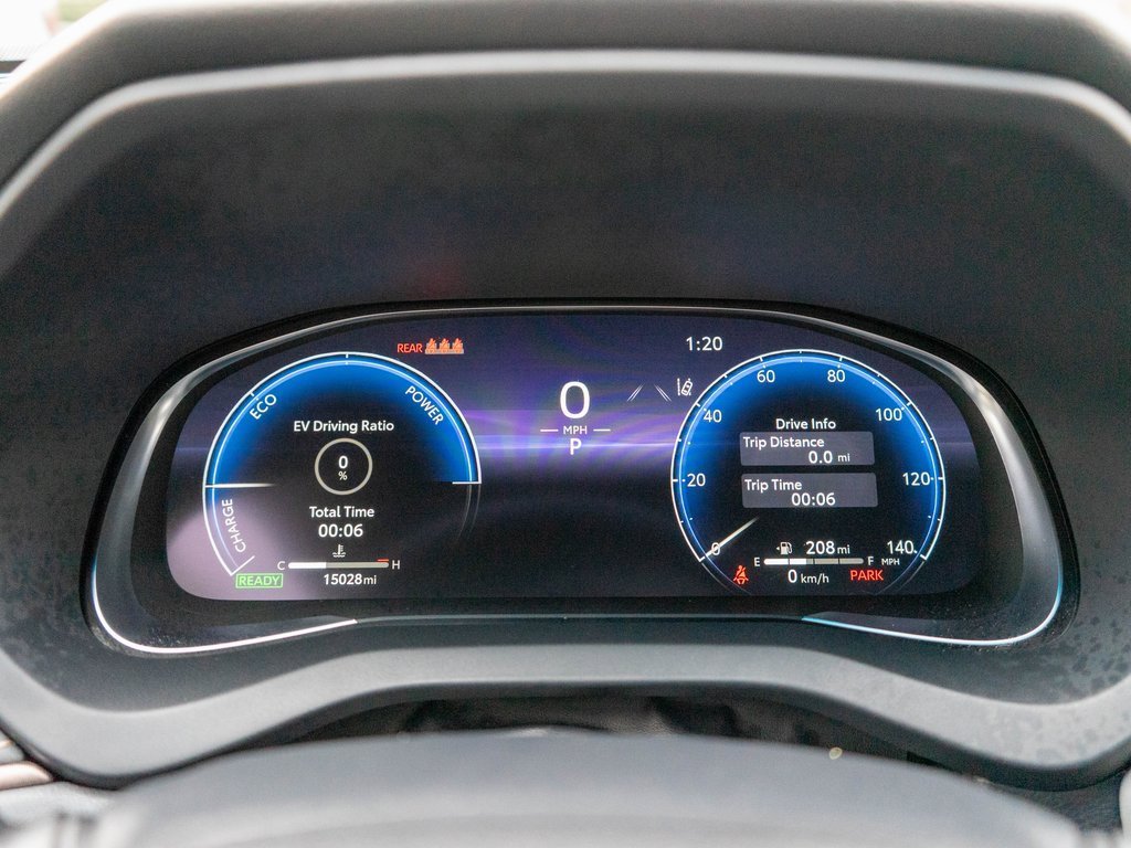 Used 2024 Toyota Venza Limited image 21