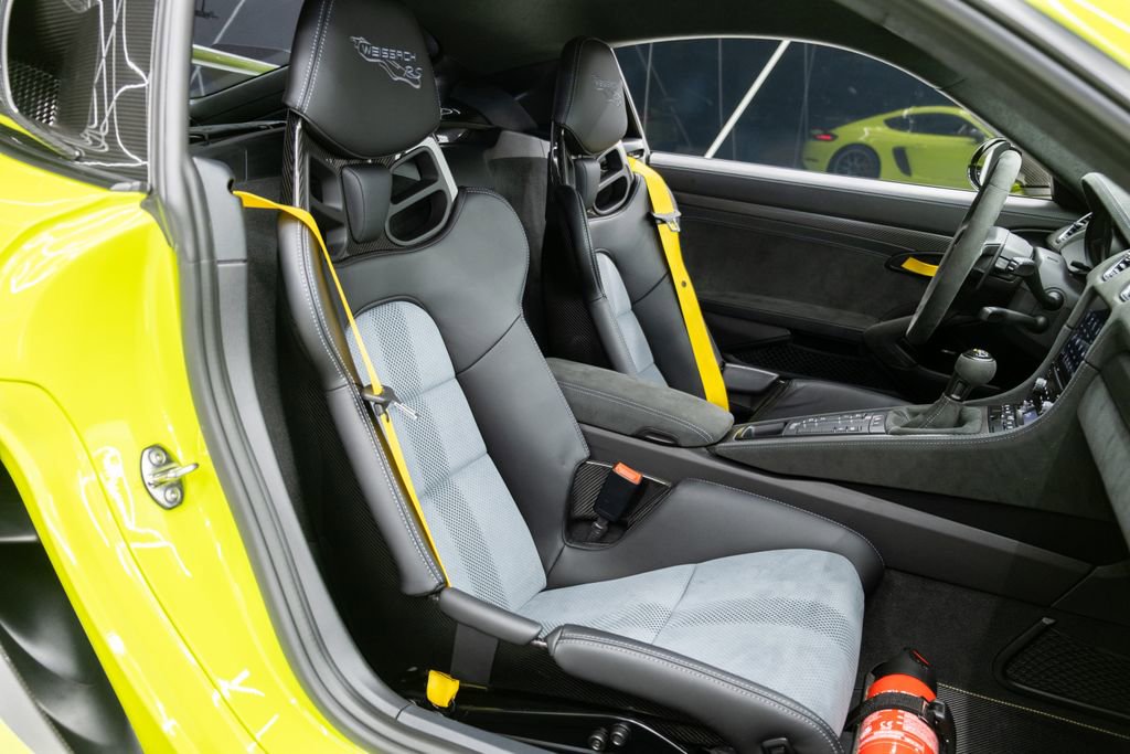 Used 2023 Porsche 718 Cayman GT4 RS image 28