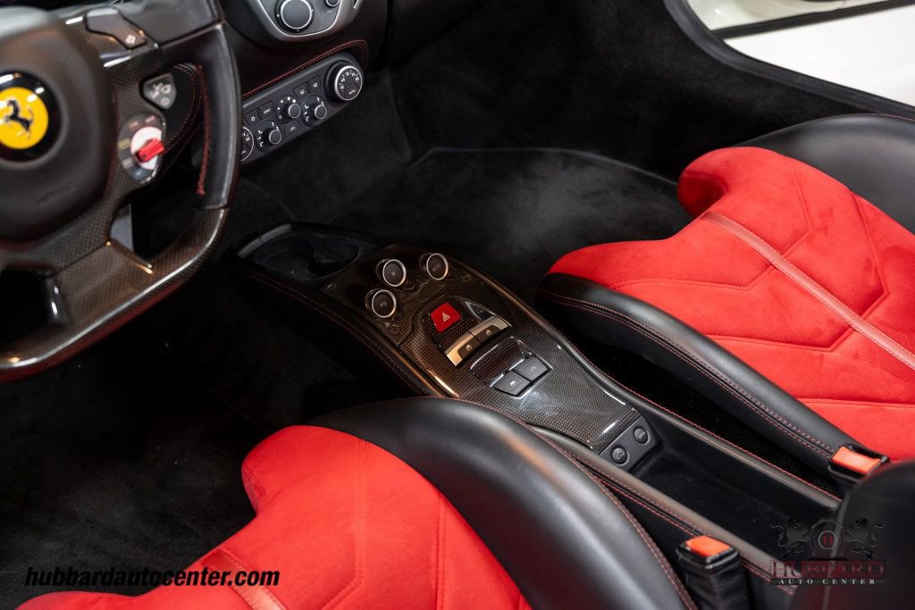 Used 2014 Ferrari 458 Spider RWD image 21