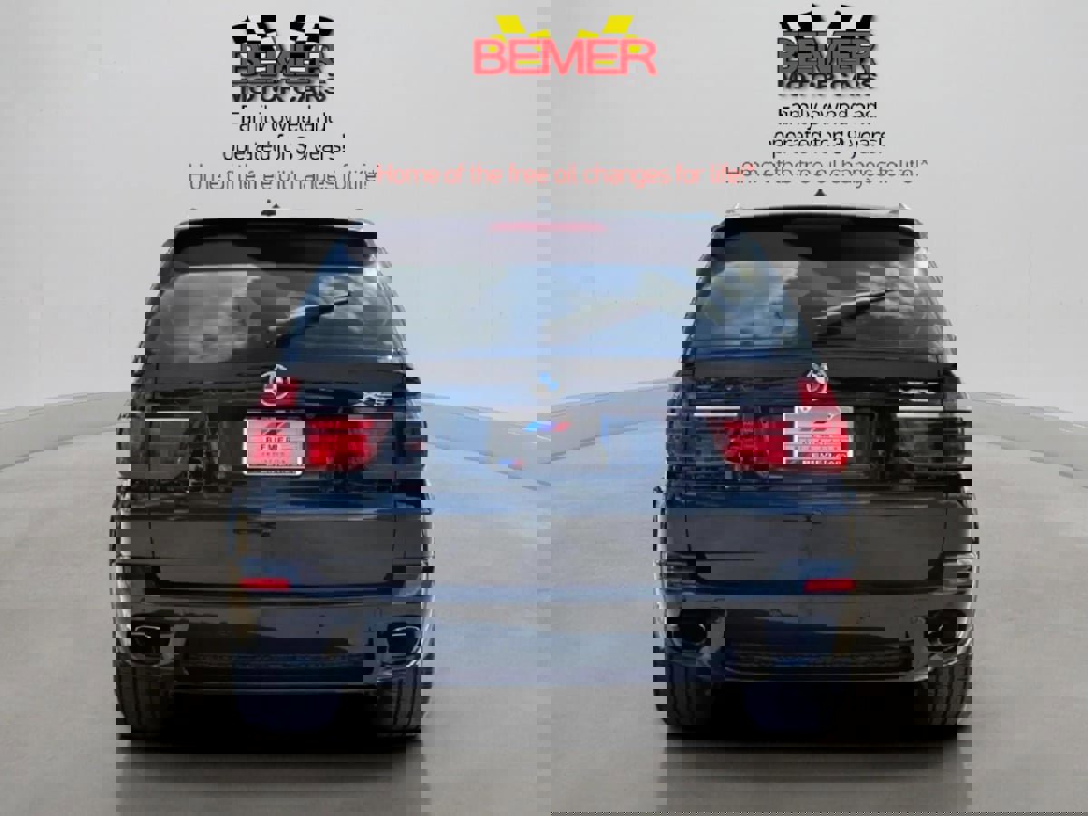 Used 2011 BMW X5 xDrive50i image 4
