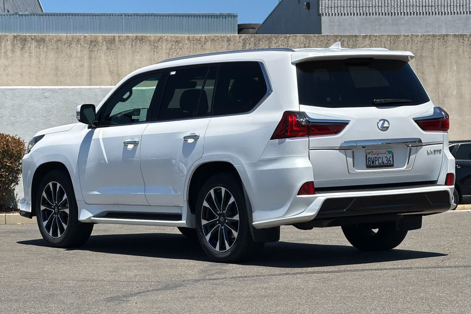 Certified 2021 Lexus LX 570 4WD w/ Sport Package image 7