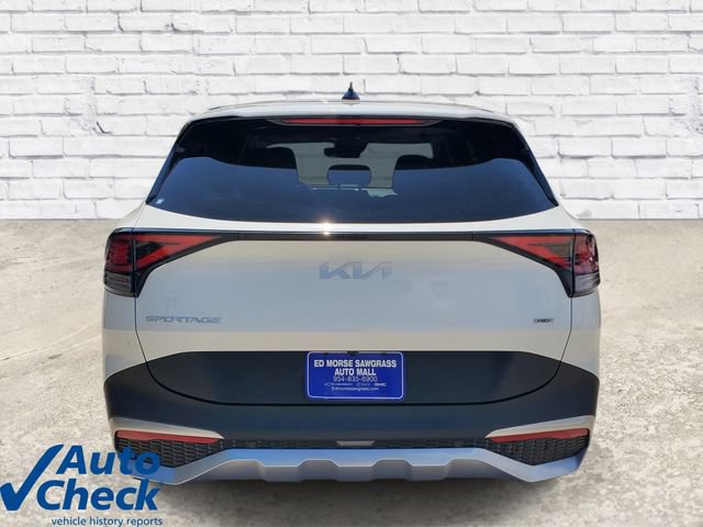 Used 2023 Kia Sportage LX FWD image 3