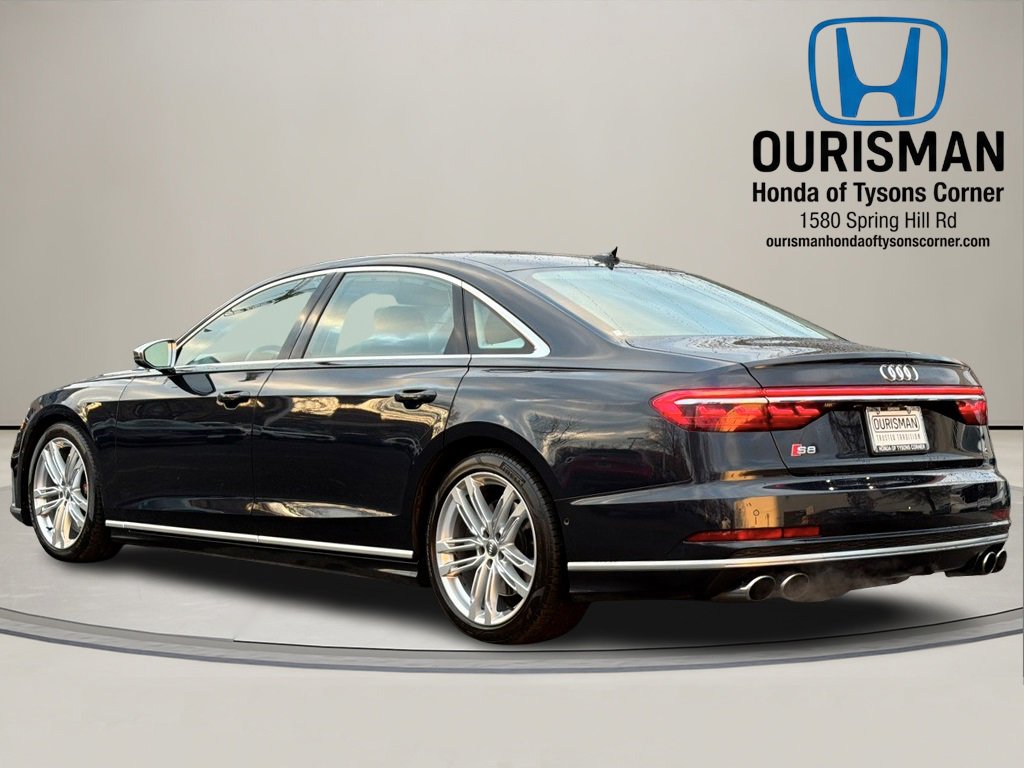 Used 2020 Audi S8 L image 4