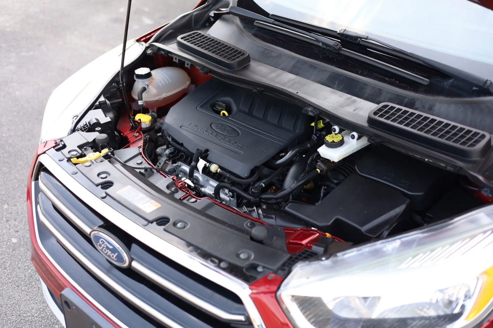 Used 2017 Ford Escape SE w/ SE Cold Weather Package image 37