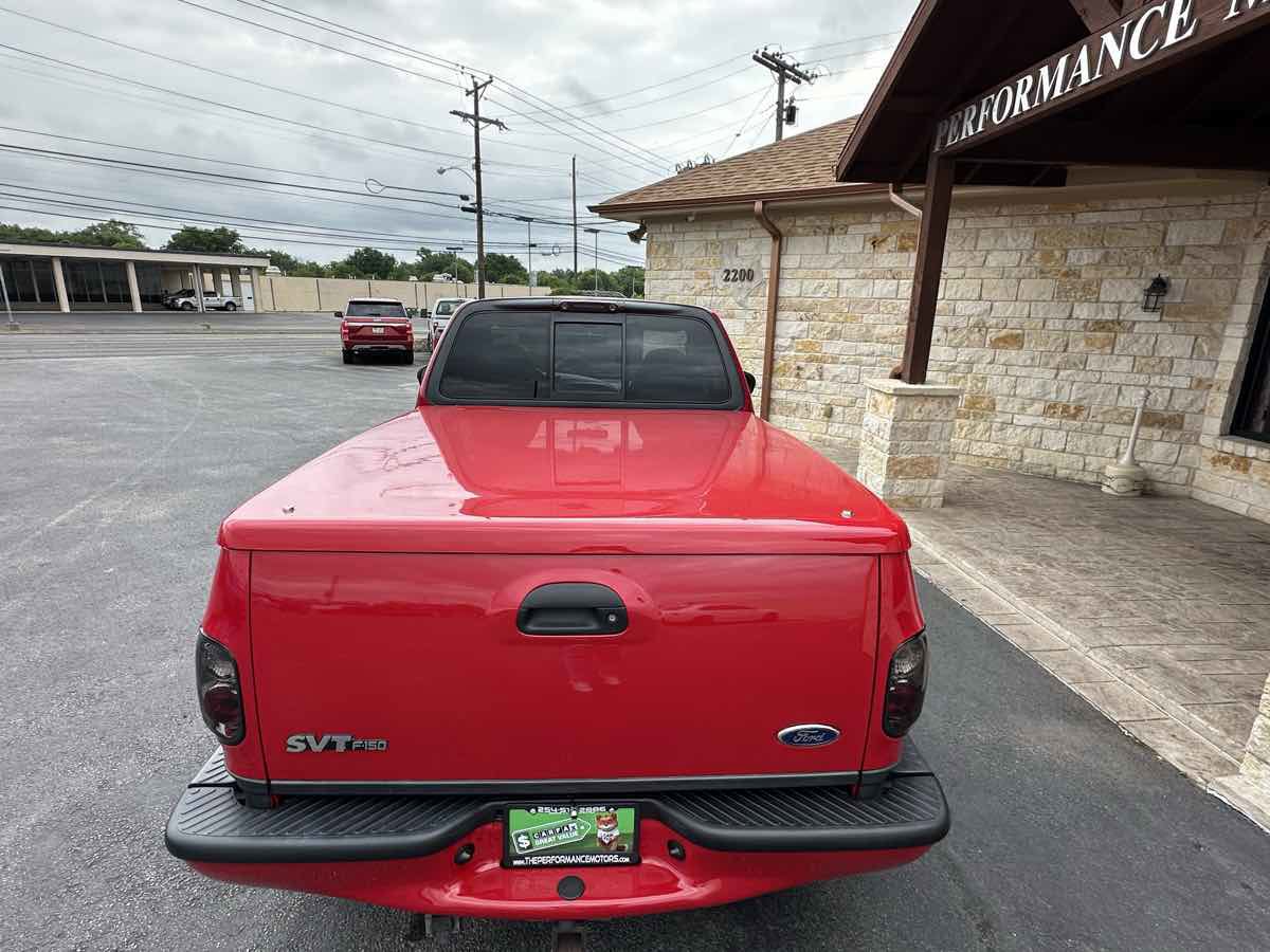 Used 2004 Ford F150 Lightning RWD image 4
