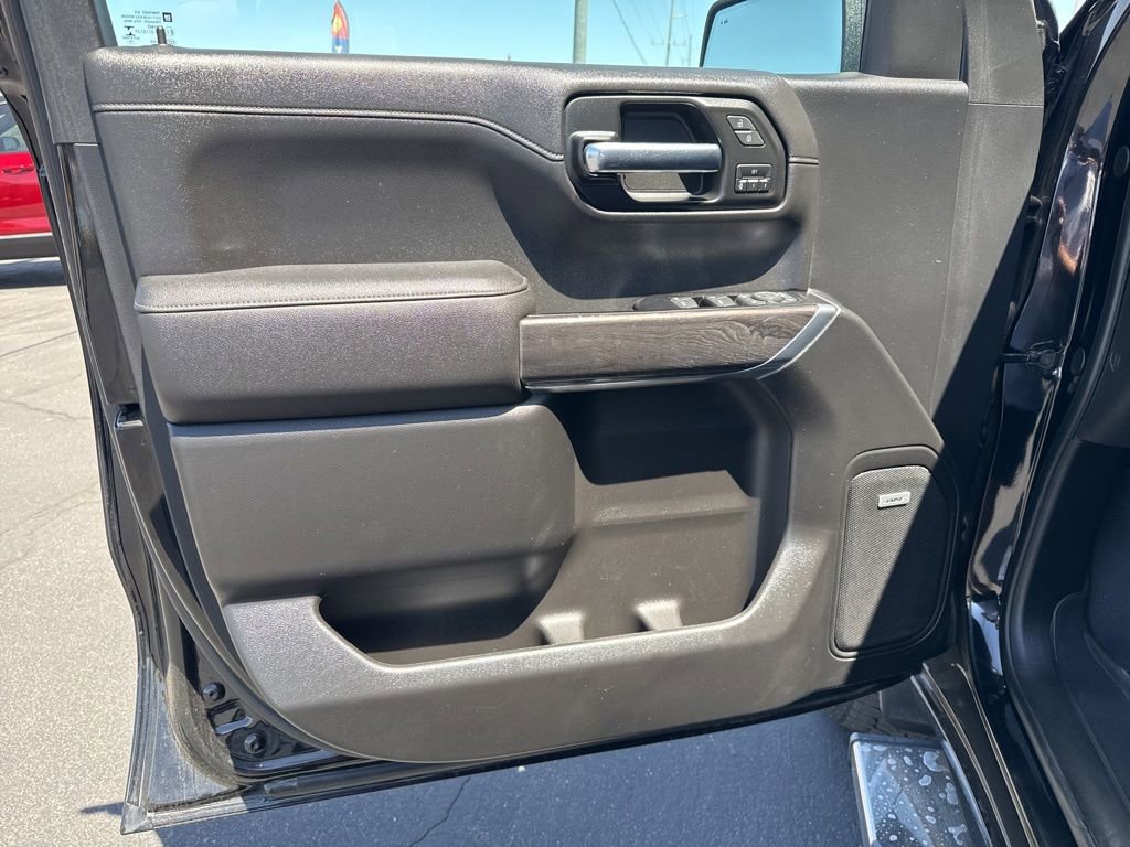 Used 2019 Chevrolet Silverado 1500 LTZ w/ LTZ Plus Package AWD/4WD image 14
