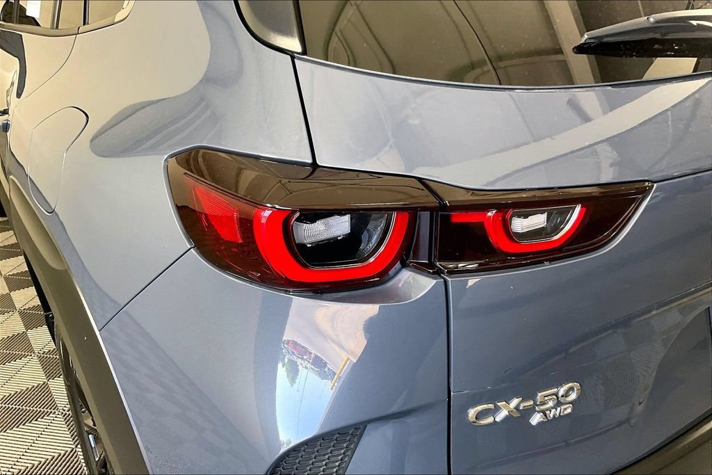 Used 2025 MAZDA CX-50 AWD 2.5 Hybrid w/ Premium Pkg image 38