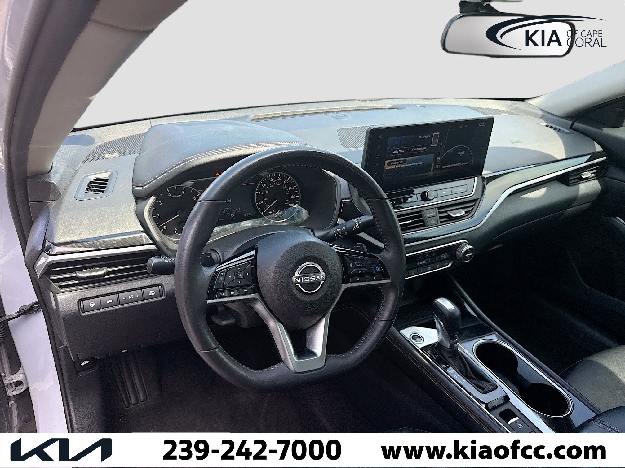 Used 2023 Nissan Altima 2.0 SR image 23