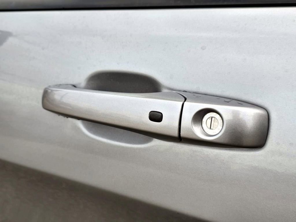 Used 2018 Jeep Grand Cherokee Altitude image 7