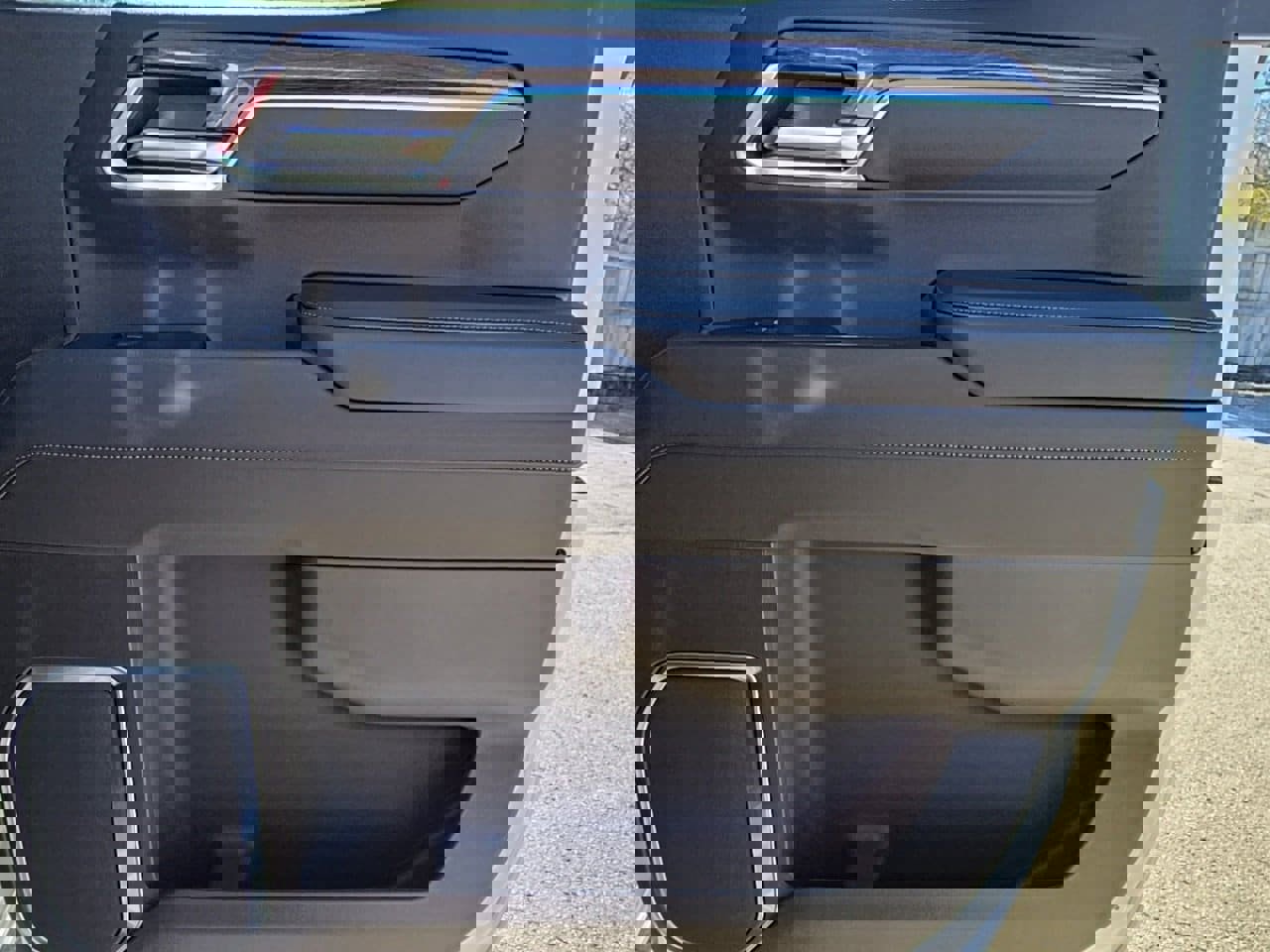 Certified 2025 Chevrolet Silverado 1500 LTZ w/ LTZ Premium Package image 31