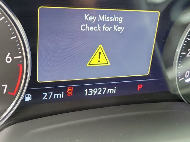 Used 2023 Buick Envision Essence w/ Sport Touring Package AWD/4WD image 30