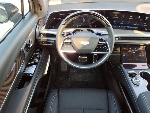New 2027 Cadillac Vistiq Luxury AWD/4WD image 16
