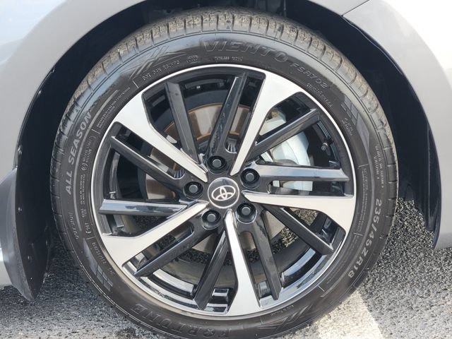 Used 2025 Toyota Camry SE w/ Convenience Package FWD image 8