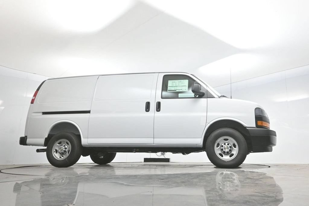 New 2026 Chevrolet Express 2500 w/ Driver Convenience Package RWD image 62