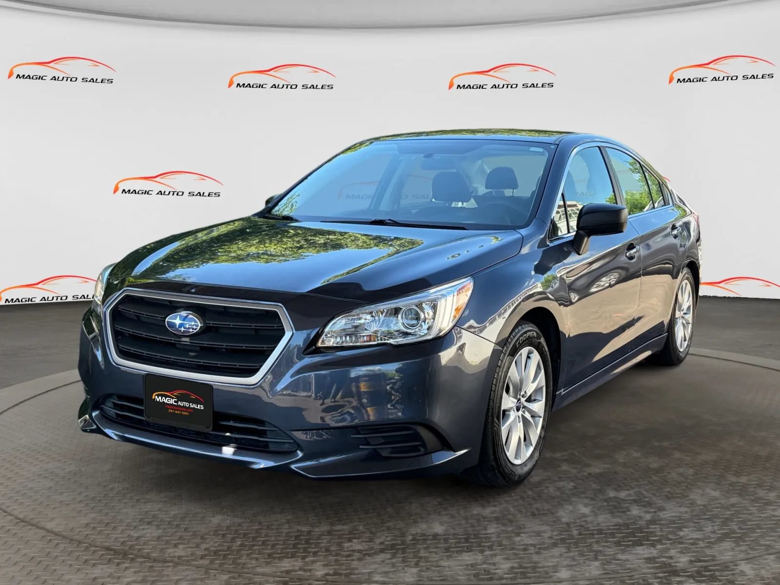 Used 2017 Subaru Legacy 2.5i w/ Alloy Wheel Package AWD/4WD image 1