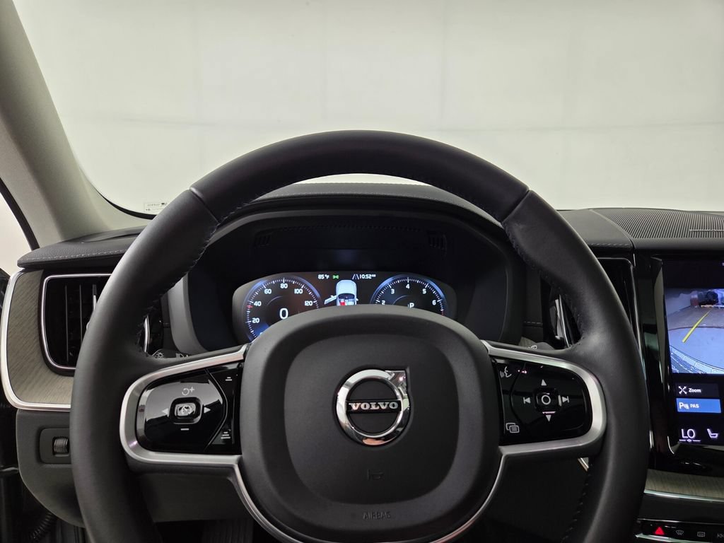 Used 2021 Volvo XC60 T5 Inscription FWD image 22