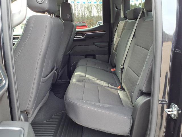 Used 2023 Chevrolet Silverado 1500 LT w/ Z71 Off-Road Package AWD/4WD image 23