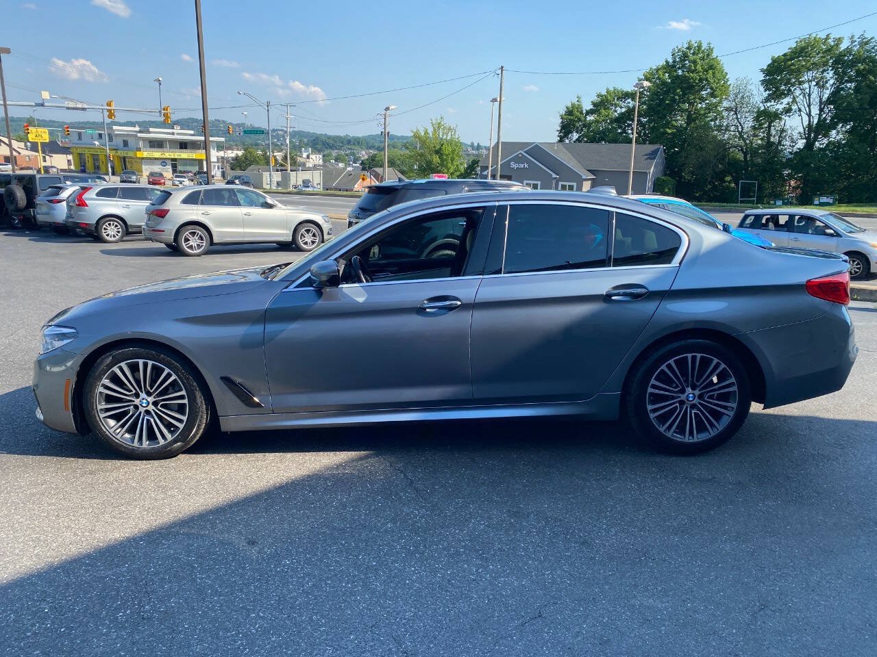 Used 2017 BMW 540i xDrive AWD/4WD image 6