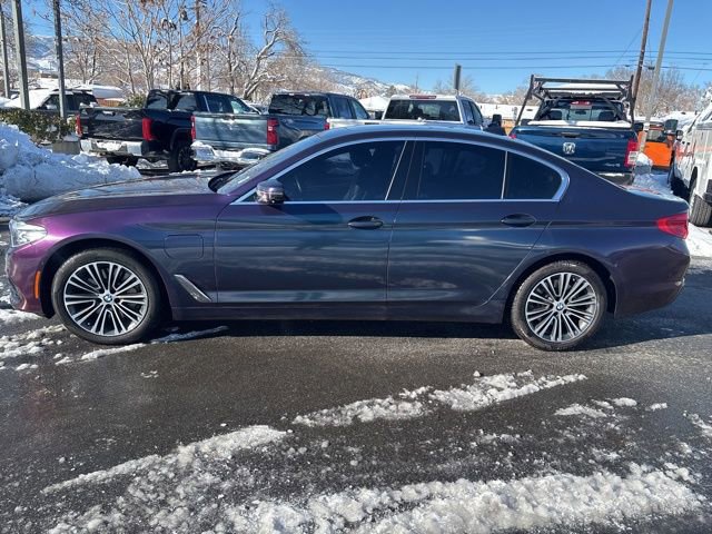 Used 2020 BMW 530e w/ Convenience Package image 5