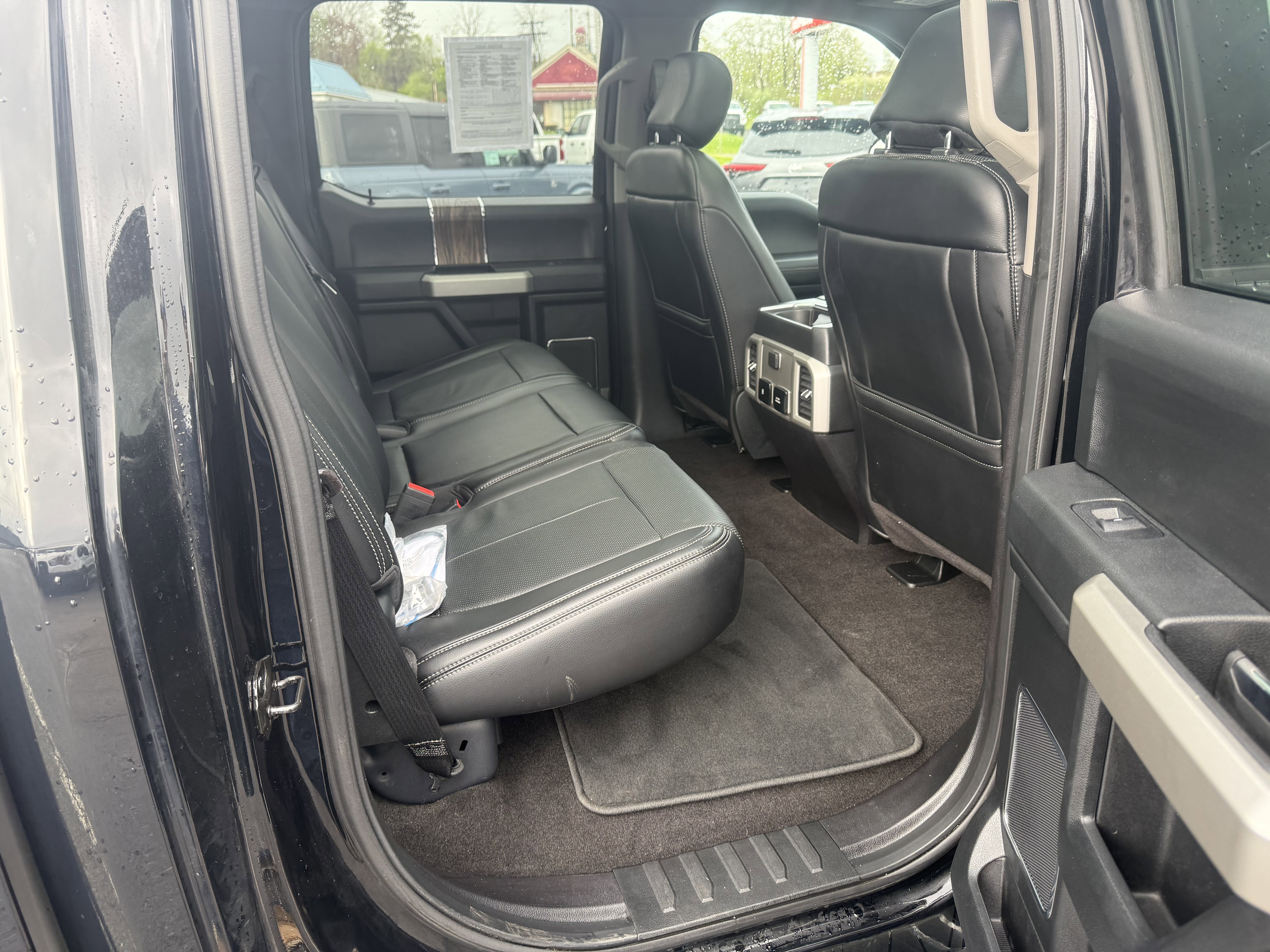 Used 2018 Ford F150 Lariat AWD/4WD image 10