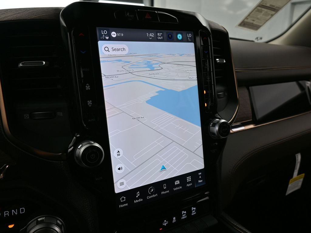 New 2025 RAM 1500 Limited image 15