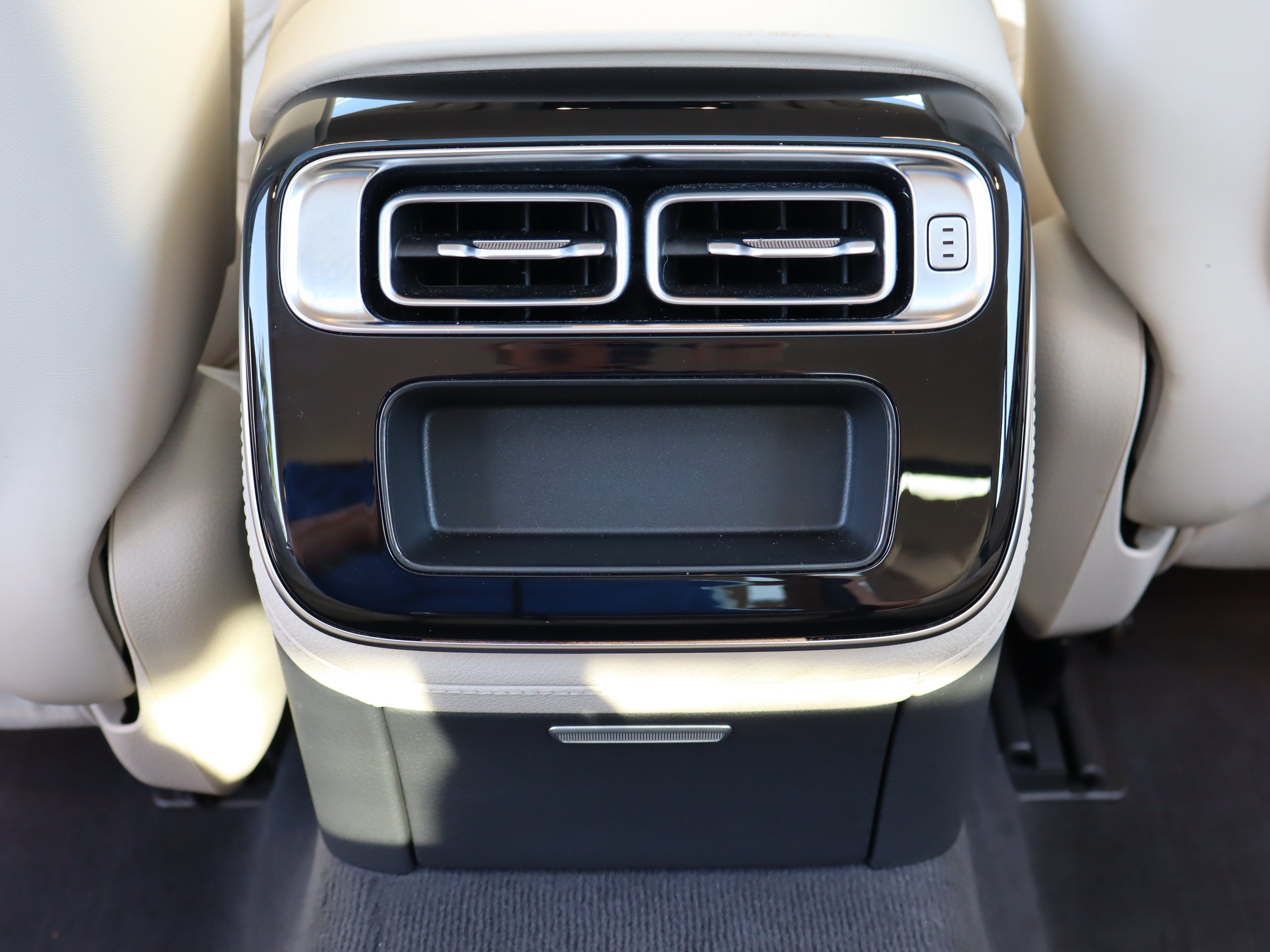 Used 2023 Mercedes-Benz S 500 4MATIC image 12