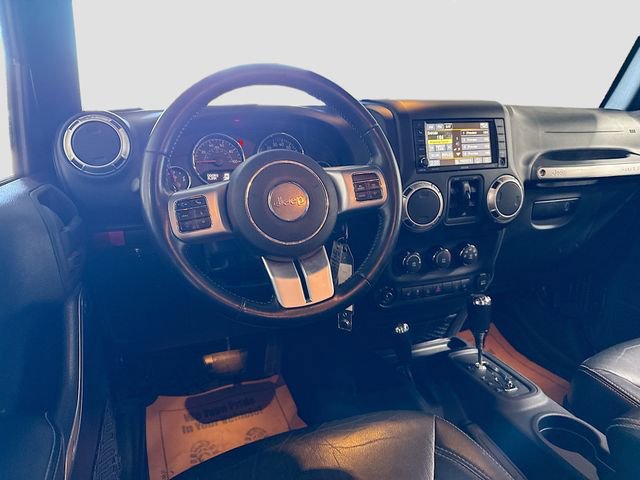 Used 2015 Jeep Wrangler Unlimited Rubicon image 22