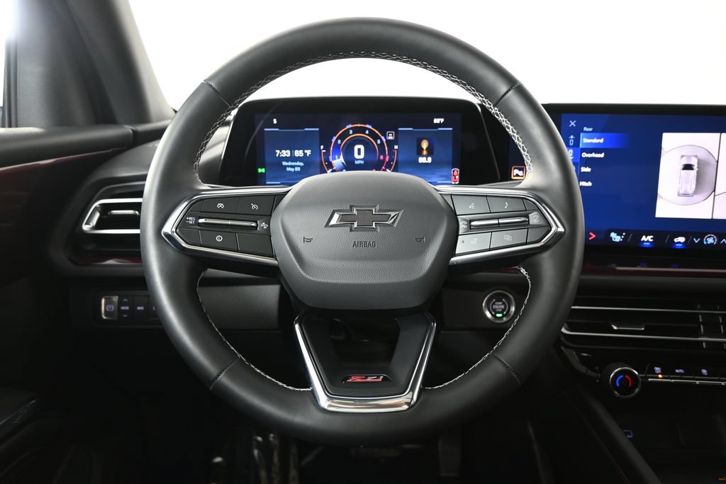 Used 2026 Chevrolet Traverse Z71 w/ LPO, Floor Liner Package AWD/4WD image 36