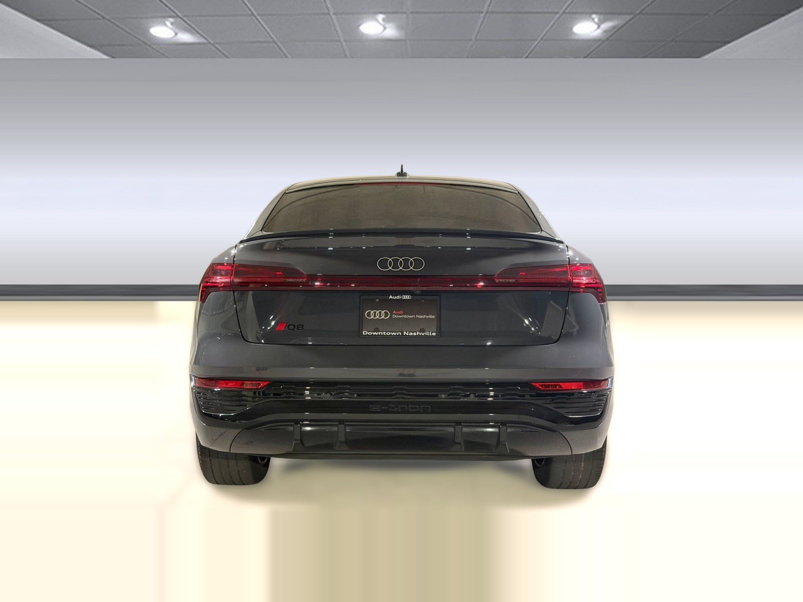Used 2024 Audi Q8 e-tron Premium Plus w/ Premium Plus Package AWD/4WD image 10