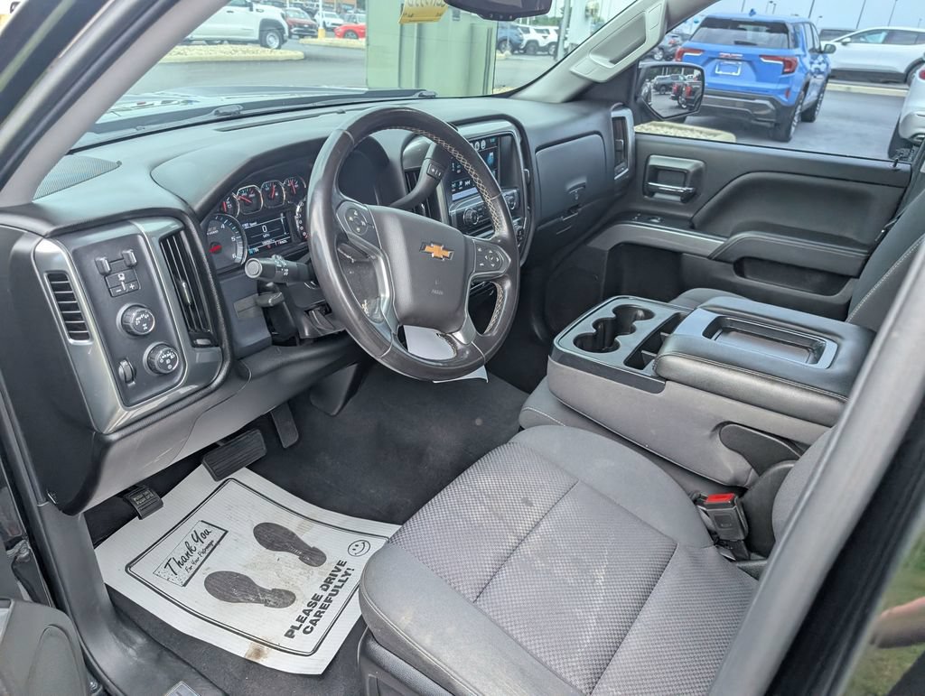 Used 2018 Chevrolet Silverado 1500 LT w/ All Star Edition AWD/4WD image 13